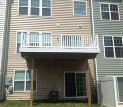 Town home Trex deck