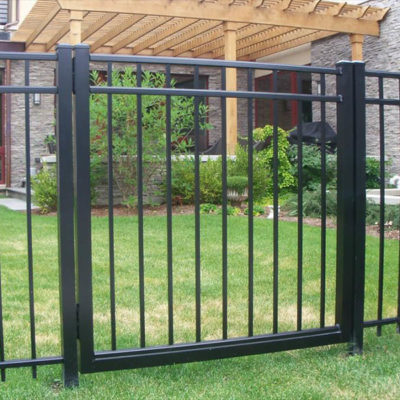Ascot gate with Flat top