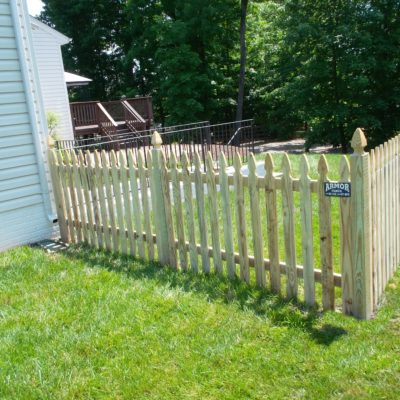 4' Tall Colonial Gothic Picket