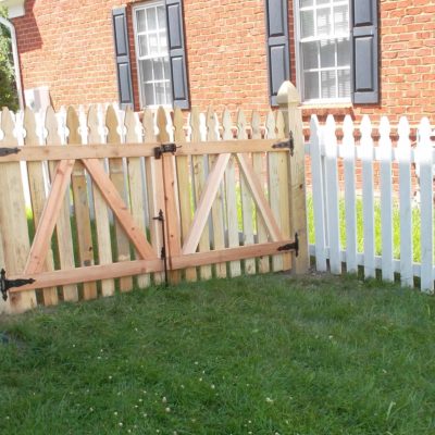 INSIDE OF A DOUBLE GATE