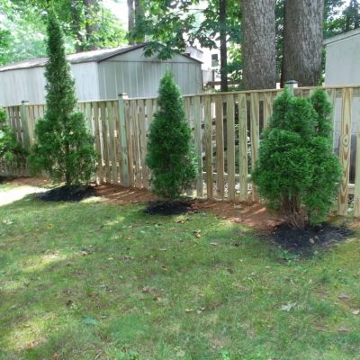 SPACE BOARD PICKET FENCE2