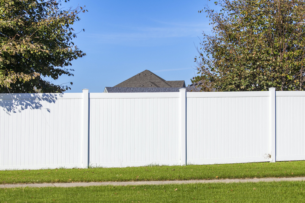 vinyl fence