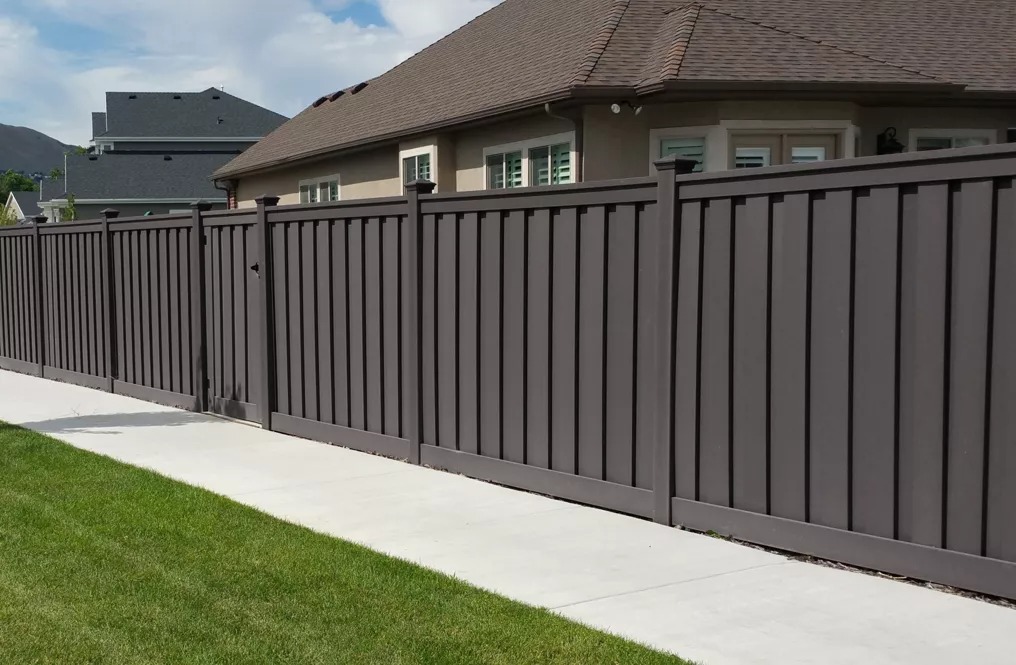 Trex-Seclusions-Charcoal-BlackAr